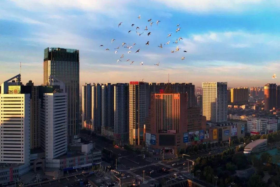 唐山小巷深处的独特风情