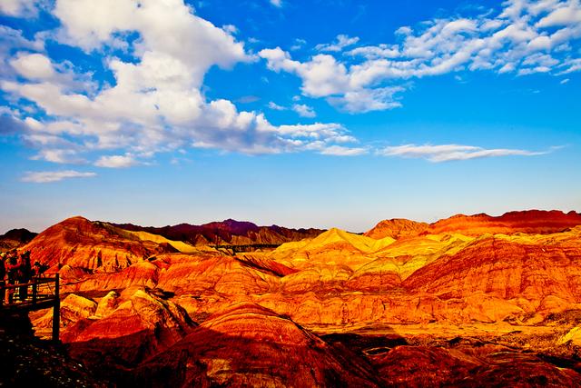 丝路明珠甘肃，千年丝路的历史瑰宝